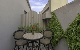 Seven Gardens Hotel Al Narjis
